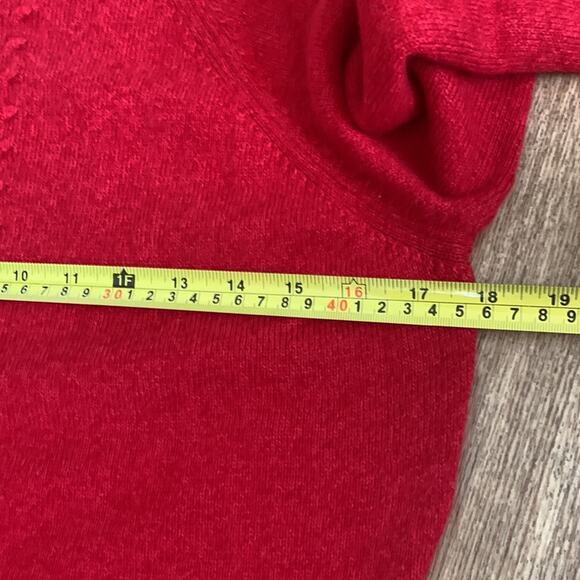 Cashmere Sweater Needs TLC - Picture 8 of 8